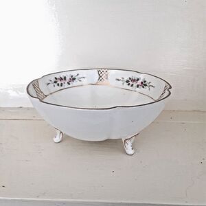 Antique hand painted Nippon rose floral trinket bowl 3 legged 5X2.5